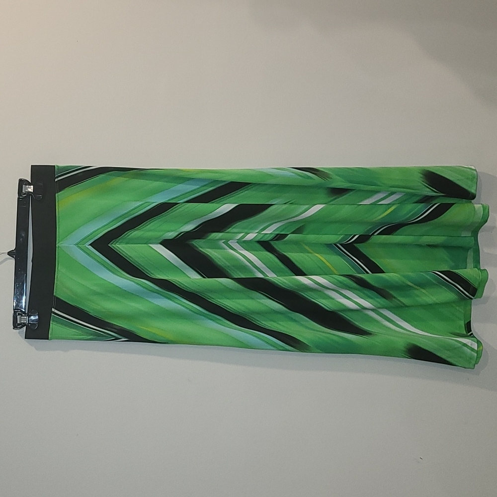 NEW Nygard Green pull on maxi skirt